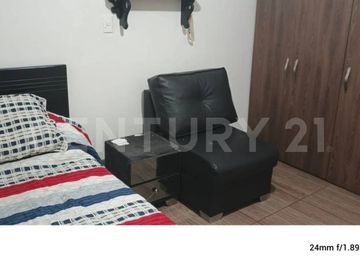 VENDO CASA EN SANTA MONICA