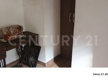 VENDO CASA EN SANTA MONICA