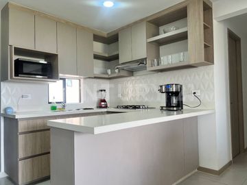 VENTA DE APARTAMENTO MODERNO Y AMPLIO EN AVELLANA