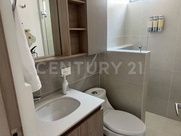 VENTA DE APARTAMENTO MODERNO Y AMPLIO EN AVELLANA