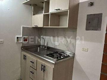 VENTA APARTAMENTO DUPLEX EN BARRIO SAN JAVIER MEDELLIN