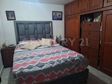 VENDO CASA UNIFAMILIAR EN GUAYABAL