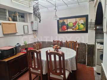 VENDO CASA UNIFAMILIAR EN GUAYABAL