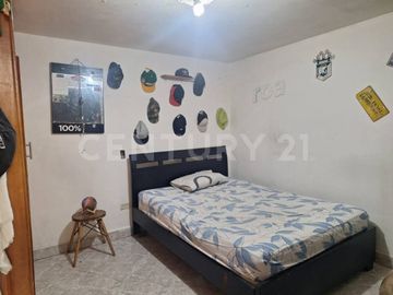 VENDO CASA UNIFAMILIAR EN GUAYABAL