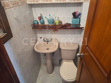 VENDO CASA UNIFAMILIAR EN GUAYABAL