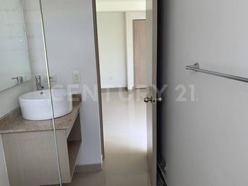 SE VENDE CASA EN EL CASTILLO JAMUNDI