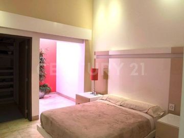 Se Vende Lujosa Casa en la Flora, Cali