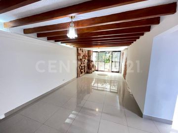 VENDO CASA UNIDAD CERRADA ENVIGADO