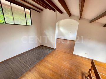 VENDO CASA UNIDAD CERRADA ENVIGADO