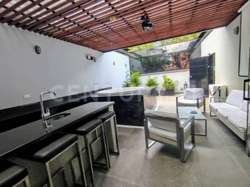 VENDO EN MANILA EDIFICIO EXCLUSIVO PARA ALTA RENTABILIDAD EN HOSPEDAJE PREMIUM