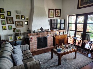 VENDO CASA-FINCA EN SANTA ELENA