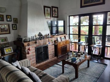 VENDO CASA-FINCA EN SANTA ELENA