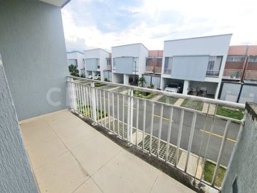 VENDO CASA REMODELADA EN CINCO SOLES JAMUNDI