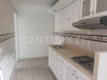 RENTO APARTAMENTO EN ROBLEDO PILARICA