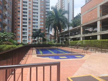 RENTO APARTAMENTO EN ROBLEDO PILARICA