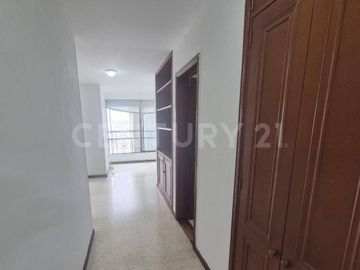 APARTAMENTO ALQUILER  EDIFICIO BOSQUES DEL MEDITERRÁNEO AGUCATAL OESTE CALI