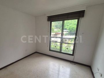 APARTAMENTO ALQUILER  EDIFICIO BOSQUES DEL MEDITERRÁNEO AGUCATAL OESTE CALI