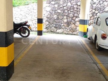 Oportunidad única en Cuarto de Legua! Se vende apartamento en cuarto piso
