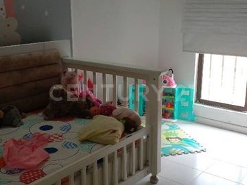 Oportunidad única en Cuarto de Legua! Se vende apartamento en cuarto piso