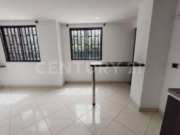 Apartamento para arriendo. Se encuentra en Guayabal, sector Cristo Rey.
