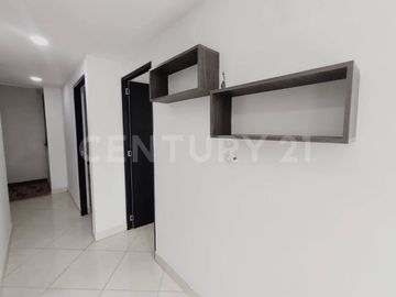 Apartamento para arriendo. Se encuentra en Guayabal, sector Cristo Rey.