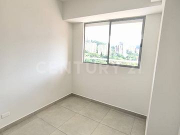 SE RENTA APARTAMENTO EN SABANETA