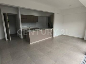 SE RENTA APARTAMENTO EN SABANETA