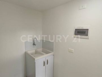 SE RENTA APARTAMENTO EN SABANETA