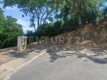 SE VENDE LOTE EN UNIDAD CERRADA EN SOPETRAN