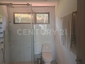 VENDO CASA-FINCA EN SANTA ELENA.