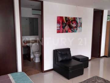 SE RENTA APARTAMENTO TIPO LOFT AMOBLADO EN EL POBLADO