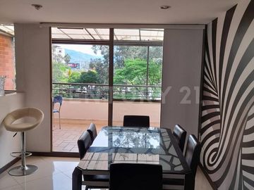 SE RENTA APARTAMENTO TIPO LOFT AMOBLADO EN EL POBLADO
