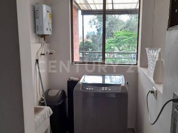 SE RENTA APARTAMENTO TIPO LOFT AMOBLADO EN EL POBLADO