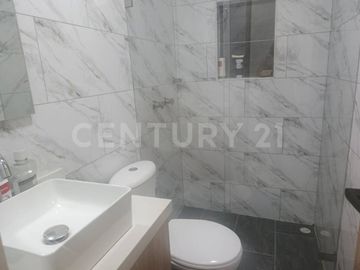 RENTO  APARTAMENTO LAS CABAÑAS BELLO