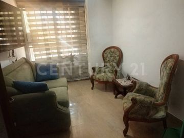 RENTO  APARTAMENTO LAS CABAÑAS BELLO