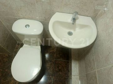 RENTO APARTALOCAL EN LA  AMERICA