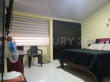 SE VENDE CASA EN PRADOS DEL NORTE, CALI