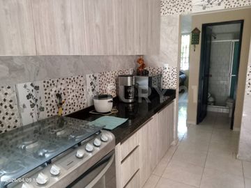 SE VENDE CASA EN PRADOS DEL NORTE, CALI