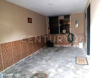 SE VENDE CASA EN PRADOS DEL NORTE, CALI