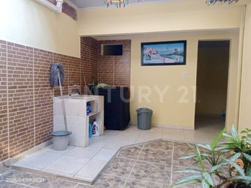 SE VENDE CASA EN PRADOS DEL NORTE, CALI