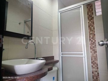 SE ALQUILA APARTAMENTO COLINAS DE MENGA CALI NORTE