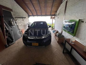 ALQUILER CASA EN DAPA