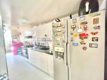 VENTA HERMOSA CASA CONJUNTO CERRADO EL MELAO CONDOMINIO CLUB