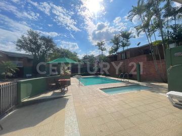 VENTA HERMOSA CASA CONJUNTO CERRADO EL MELAO CONDOMINIO CLUB