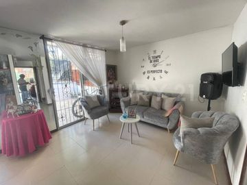 VENTA HERMOSA CASA CONJUNTO CERRADO EL MELAO CONDOMINIO CLUB
