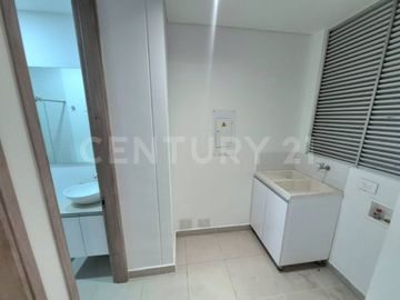 ALQUILO APARTAMENTO LINEA LUXURY EN  ALTOS DE MENGA NORTE DE CALI