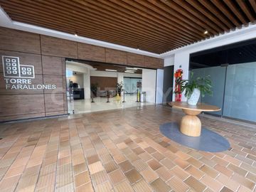 ALQUILER CONSULTORIO /OFICINA HOLGUINES TRADE CENTER