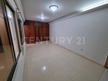 Apartamento en alquiler, barrio el Dorado