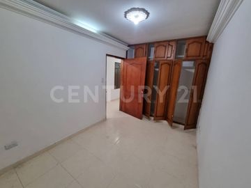 Apartamento en alquiler, barrio el Dorado