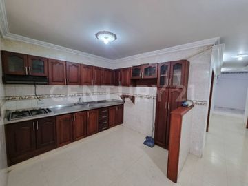 Apartamento en alquiler, barrio el Dorado